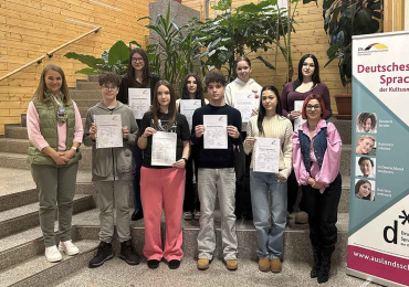 Felicitări elevilor pentru obținerea atestatului de limba germană DSD I