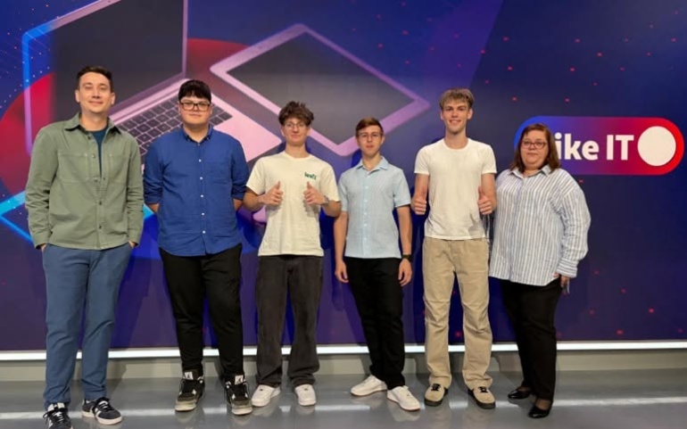 Patru șincaiști au obținut Premiul I la concursul național GAME JAM VIANU 2026